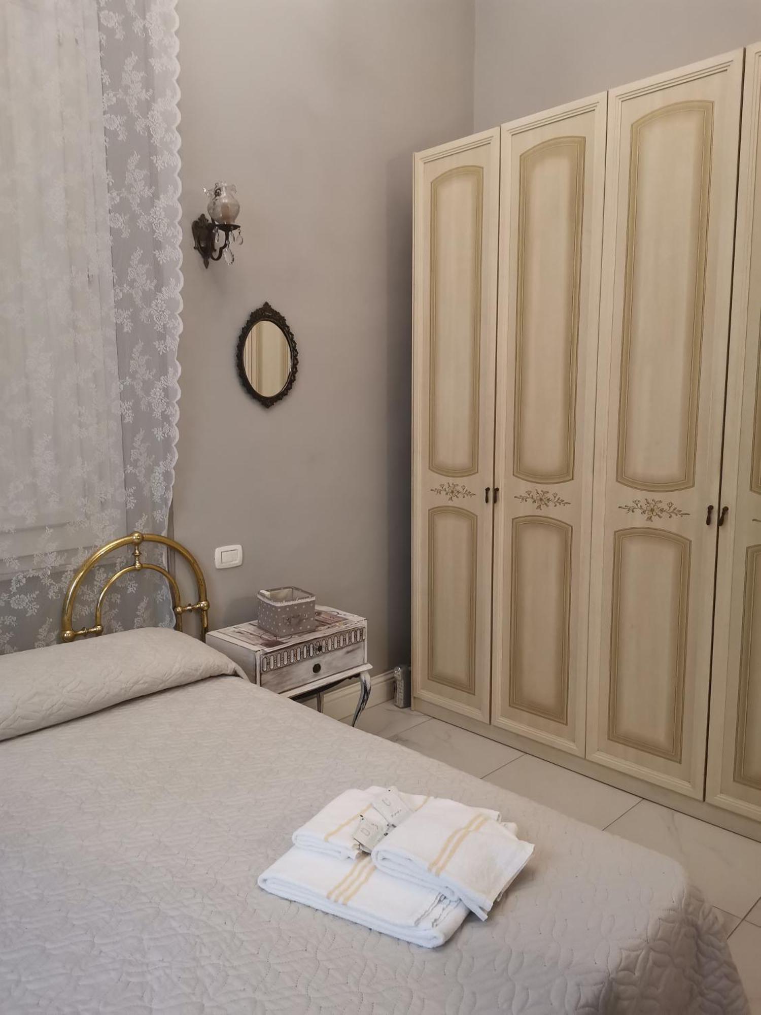 Villa Liberty Ofelia Locazioni Brevi كالياري المظهر الخارجي الصورة